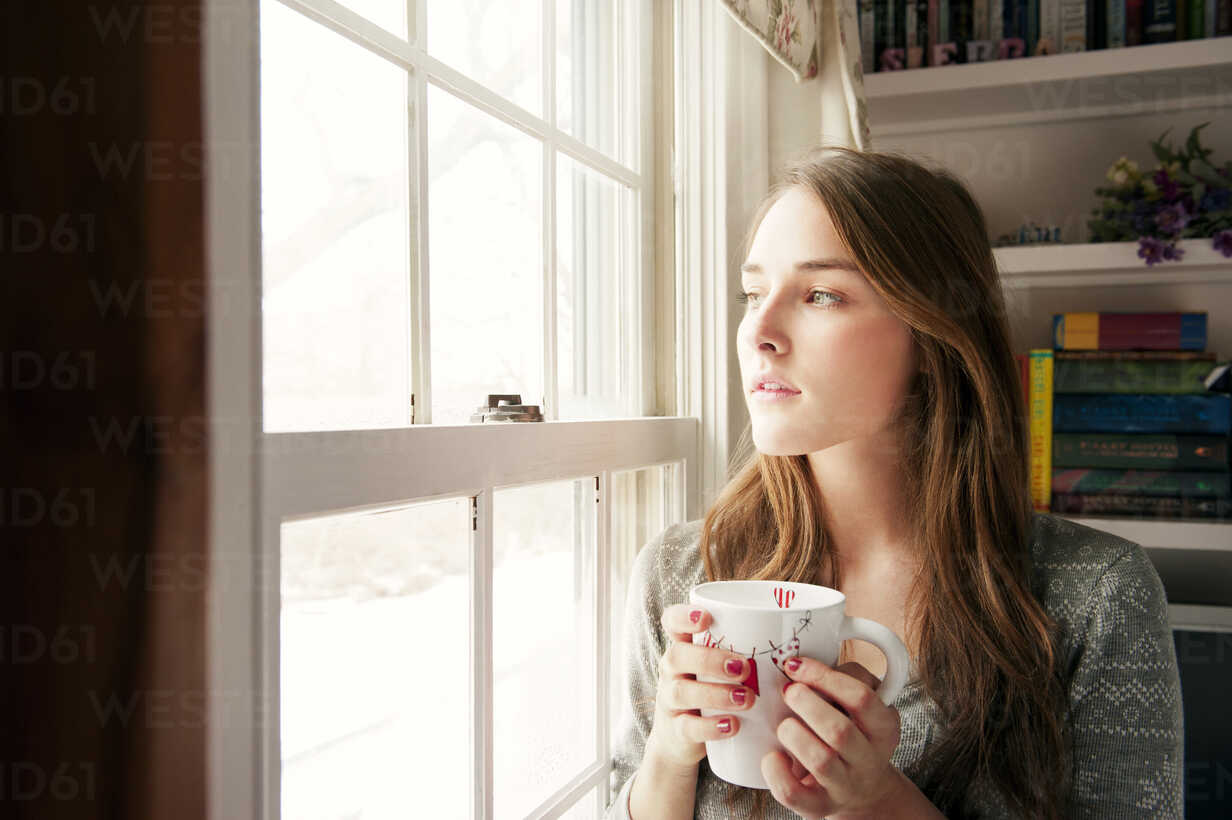 Menciptakan Atmosfer Rumah yang Hangat dengan Minuman Favorit